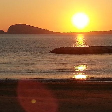 Il Girasole Formia Guesthouse Rooms מראה חיצוני תמונה