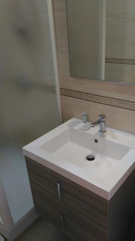 Il Girasole Formia Guesthouse Rooms מראה חיצוני תמונה