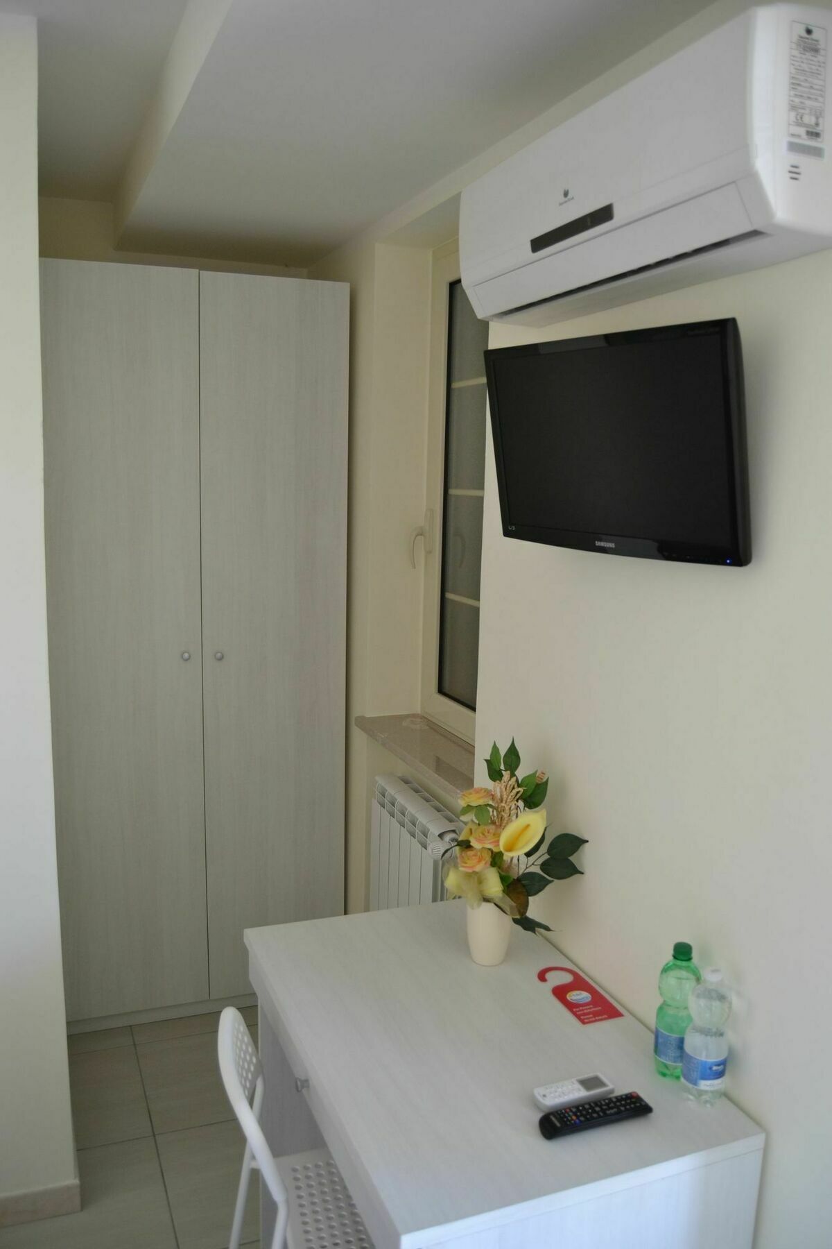 Il Girasole Formia Guesthouse Rooms מראה חיצוני תמונה